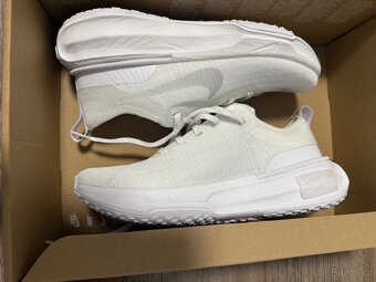 Nike ZoomX Invincible Run 3 vel. 38.5 - 6