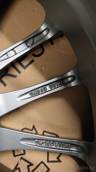 Sparco Mitsubishi Subaru alu kola 8x18 5x114,3 - 6