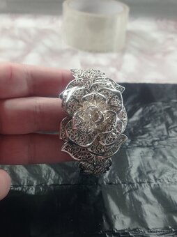 Šperky-přívěšky,náhrdelník,náramek,náušnice - 6