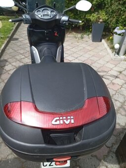 Yamaha x-city 250 - 6