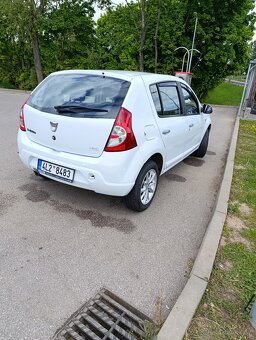 Dacia Sandero - 6
