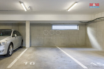 Pronájem bytu 2+kk, 61 m²,ul. A. Petrofa, Hradec Králové - 6
