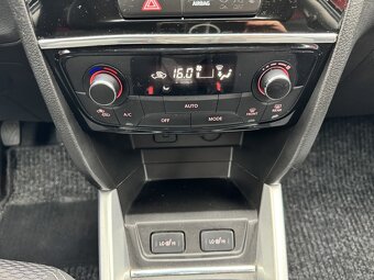 Suzuki Vitara 1.6i VVT Comfort 70 779 Km Navi Kamera - 6