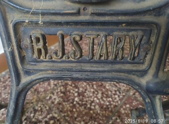 Nabízím rám starého icího stroje BOBBIN firmy R.J. Starý - 6