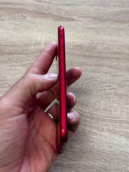 iPhone 8 64GB (nová baterie) - 6