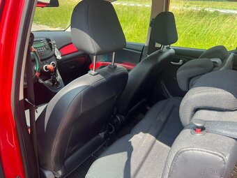 Hyundai i10 1.2i 57kW 95t. km ALU SERVO EL.OKNA - 6