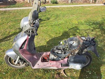 honda  pes 125 na diely - 6
