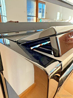 Yamaha Clavinova CLP-685 klavírní lak černý s vysokým leskem - 6