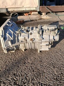 Suzuki Jimny 1.3 16v 4x4 - 6