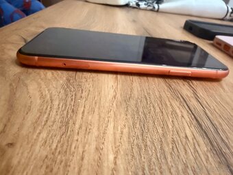 Apple IPhone XR 64 GB - 6