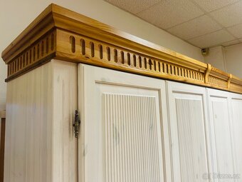 Celomasivní ložnice Gustav,velká skříň - 6