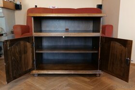 Rustikální nábytek – komoda, konferenční stolek - 6
