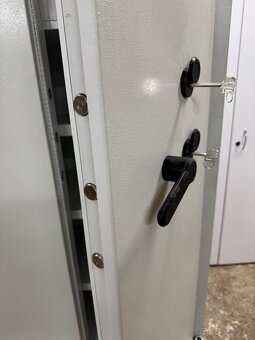 Trezor skříňový, (SAFE) TOP STAV - 6
