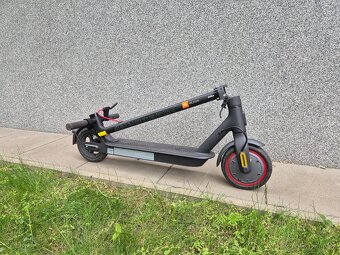 Xiaomi Mi Electric Scooter Pro 2 v dobrém stavu - 6
