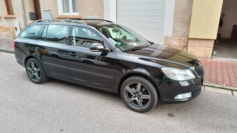 Škoda Octavia 2, 2.0 TDI, top technický stav - 6