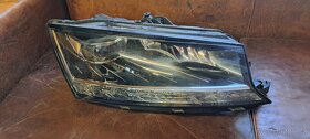 Prave predni svetlo led skoda fabia III facelift - 6