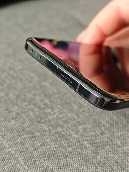 Honor Magic 7 Pro 12/512gb perfektni stav, zaruka - 6