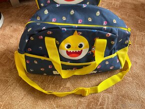 Babyshark kufr taška batoh peněženka/klíčenka - 6