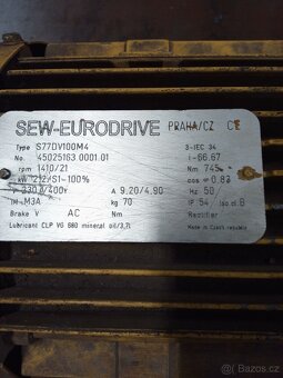 Elektromotor s převodovkou - 6