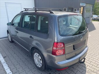 Volkswagen Touran 1,9 TDI 77kW Comfortline (2007) - 6