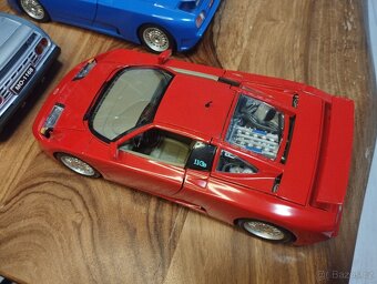 Bugatti EB 110 1/18 - 6