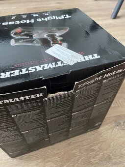 Thrustmaster t flight hotas X joystick + plyn - 6