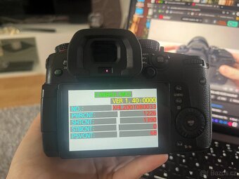 Panasonic GH5S + 2 objektivy + příslušenství - 6