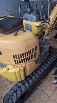 Minibagr komatsu pc 10 - 6