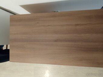 Dětský psací stůl s nástěnnou policí - 6