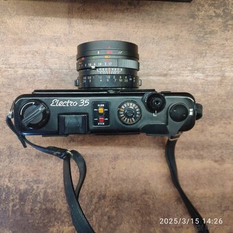 Yashica Electro 35 - 6