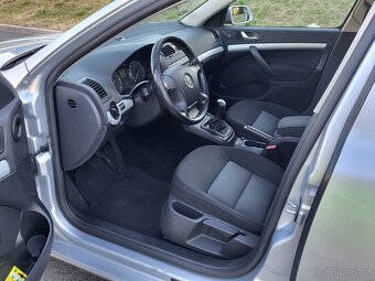 Škoda Octavia II 1.9TDi Ambiente - 2008 - 2x sada pneu - 6
