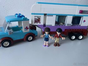 Lego Friends 41125 Veterinářský přívěs s koněm - 6