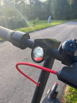 Elektrická koloběžka Xiaomi pro 2 - 6