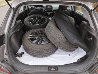 Hyundai Kona , 1 majitel - 6