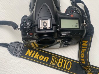 NIKON D810 - 29.926 závěrek, plus objektiv Tamron 45mm - 6