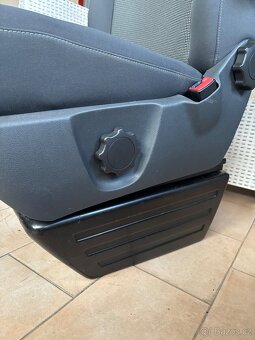 Sedačka spolujezdce VW t5/t6 - 6