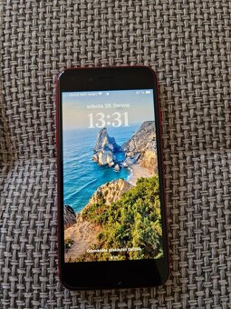 iPhone SE (2022)|128 GB + příslušenství v ceně - 6