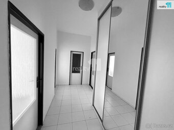 Prodej byt 2+1, OV, 55m2, sklep, Závodu míru, Karlovy Vary - 6