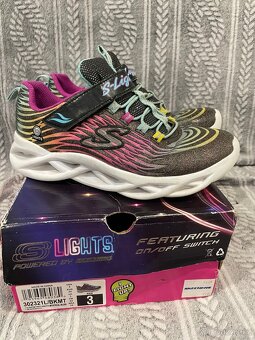 Dívčí tenisky Skechers vel. 35 délka stélky 22 cm - 6
