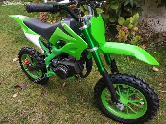 Nová benzínová dětská minikroska zelená 49ccm 10"kola - 6
