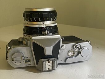 Nikon FTN Nikomat + Nikkor-H 50mm f/2 - 6