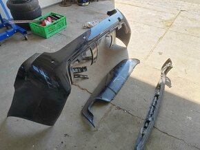 BMW E61 TOURING- zadní nárazník M- paket - 6