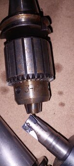 Upínače SK 40 držáky+ kleštiny - 6