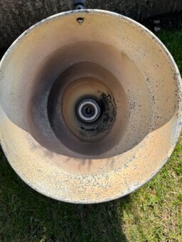 Industriální lampy v nálezovém stavu - 6