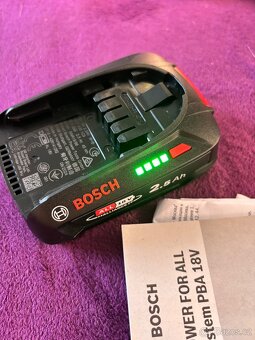 Baterie do AKU nářadí  Bosh - 6