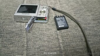 Fotoaparát Olympus FE-200 - 6