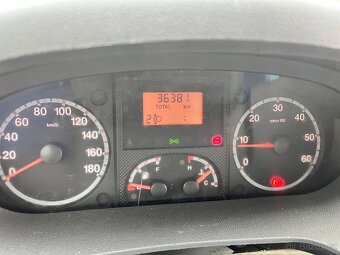 Peugeot Boxer 6 míst 2.2 HDI 74 kw - 6