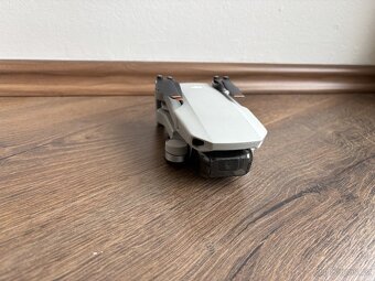 Dron DJI Mini 2 SE - 6