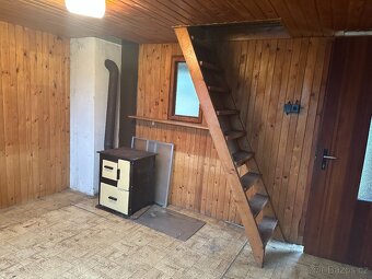 Prodej chaty u lesa - 6