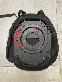 GIVI tankvak BMW F700, F800 - 6
